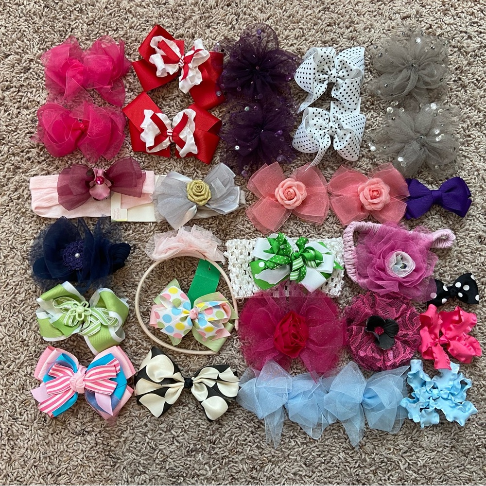 Below Wholesale Colorful Hair Bow Collection Lot NEW 30 pc Brand Name‎ Resale
